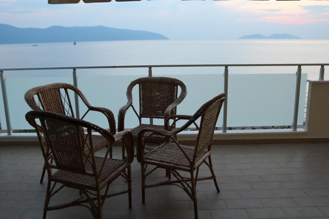 St Beach House Apartment Vlore Luaran gambar